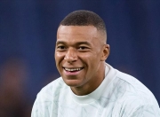 南宫体育- 姆巴佩新东家出炉,转会费174亿英镑,哪家买得起? 